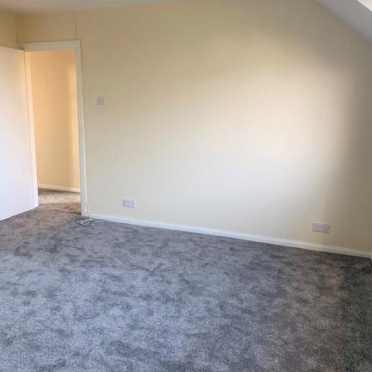 3 bedroom Detached for rent - Photo 1