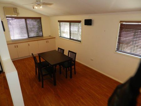 Clinton House for Rent - Close to Schools - Photo 5