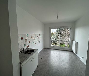 Location Appartement 2 pièces 59 m² La Châtre - Photo 4