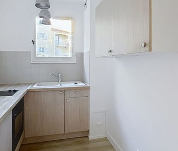 Peymeinade, 2 pièces à louer - Photo 2