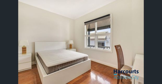 Spacious Family Home - Photo 1