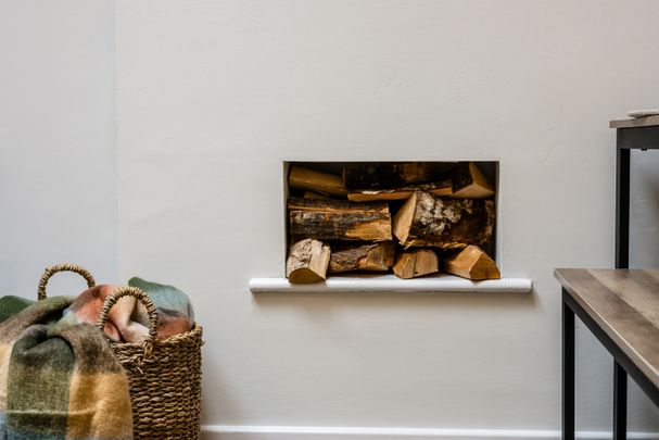 8 Bed Semi-Detached House, Colquitt Street, L1 - Photo 1