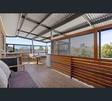 5 Frencham St, Golden Square, Vic 3555 - Photo 5