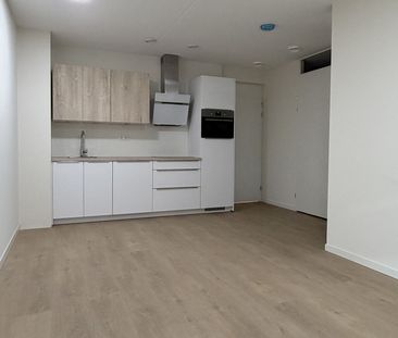 Appartement te huur: Baan 34-A11 3011 CB Rotterdam - Photo 2