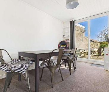 Bevendean Crescent, Brighton, BN2 - Photo 1