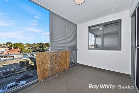 Premium One-Bedroom Apartment in the Heart of Canterbury - Photo 4