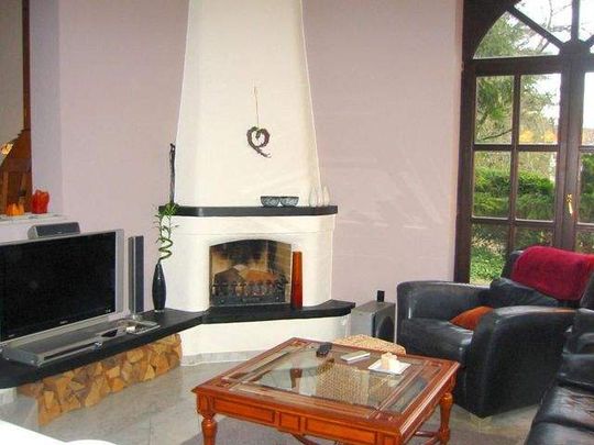 Großzügige Maisonette-Wohnung mit tollem Fernblick und Garten - Photo 1