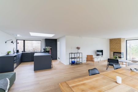 Rummelig og moderne villa i Værløse - Photo 4