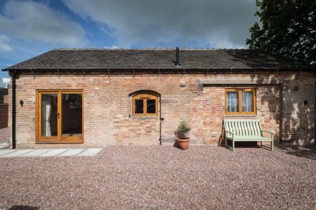 1 bedroom barn conversion to rent - Photo 5
