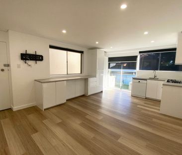 Renovated Two Bedroom Apartment! - Photo 1