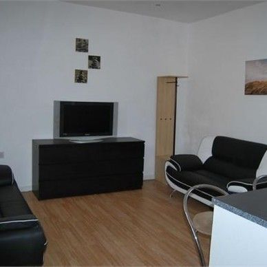 4 Bed - Autumn Avenue, Leeds, Ls6 - Photo 1