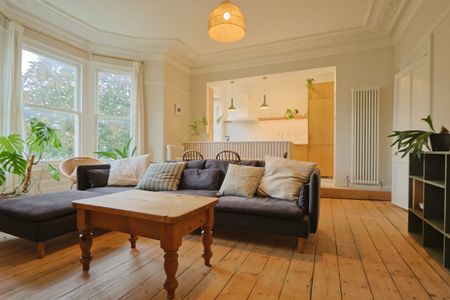 2 Bedroom Home – Professional Let - Photo 4