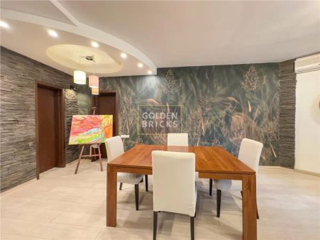Apartament în vilă | 5 Camere | Curte | Acces dedicat | Parcare - Fotografie 4