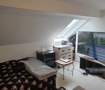 4 bedroom terraced house to rent - Photo 6