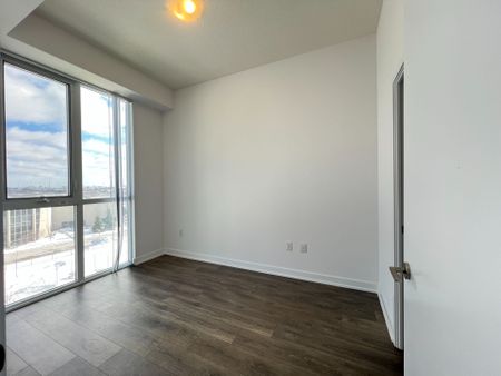 For Lease - 60 Honeycrisp Crescent Unit# 511, Vaughan, Ontario - Photo 2