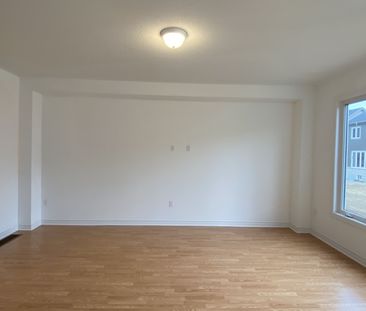 For Lease - 85 Tracey Lane, Collingwood, Ontario - Photo 6