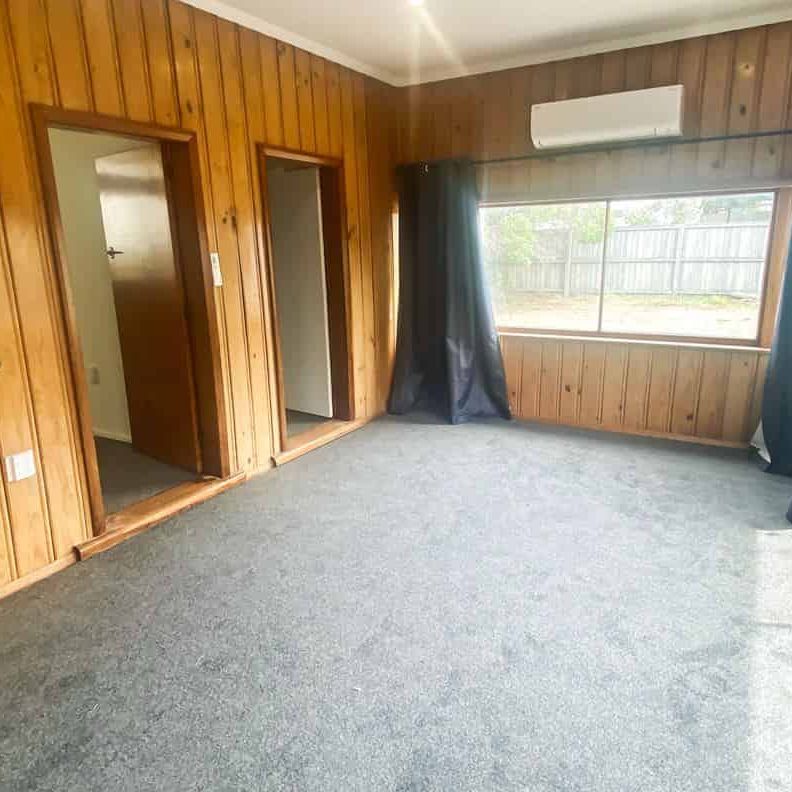 The Beach is Calling! - Photo 1