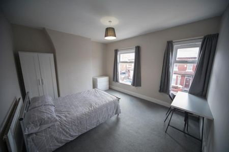 4 Bed Terraced House, Deramore Street, M14 - Photo 3