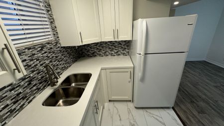 For Lease - 5464 Tenth Line Unit# BSMT, Mississauga, Ontario - Photo 4