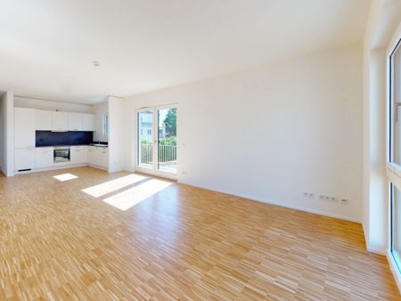 Familien aufgepasst: moderne 4 Zimmer Wohnung mit Terrasse zu vermieten! - Photo 2