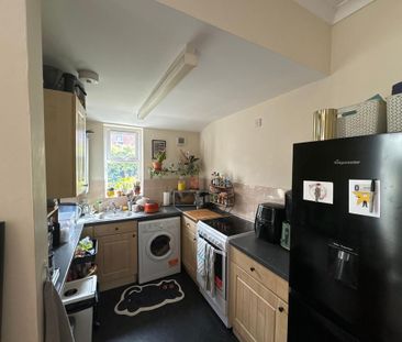 2 bedroom terraced house to rent - Photo 5