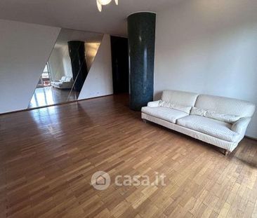 Quadrilocale in Affitto in Via Gabriele Rossetti 19 a Milano - Foto 2