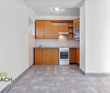 Pronájem bytu 1+kk 27 m² - Fotografie 1
