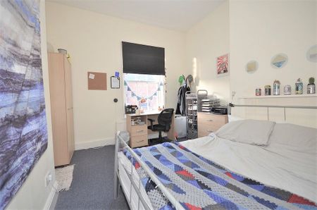 1, Peel Terrace, Broomhall, Sheffield, S10 2GU - Photo 2