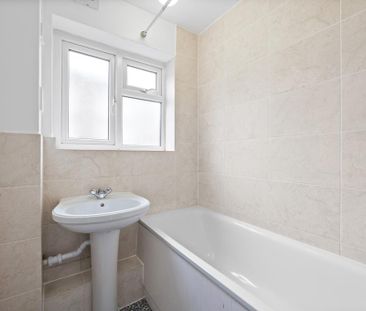 2 bedroom maisonette to rent - Photo 5