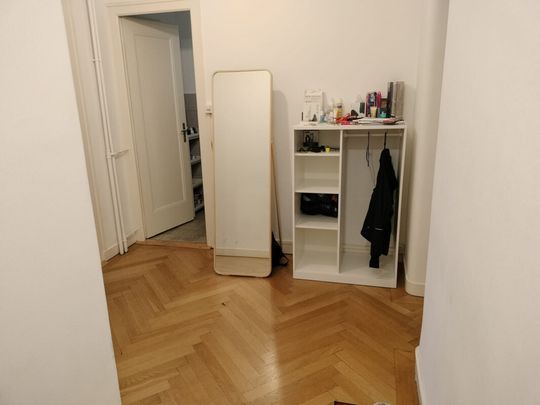 Appartement de 3 pièces au 1er étage localiser à Genève 1205 - Photo 1