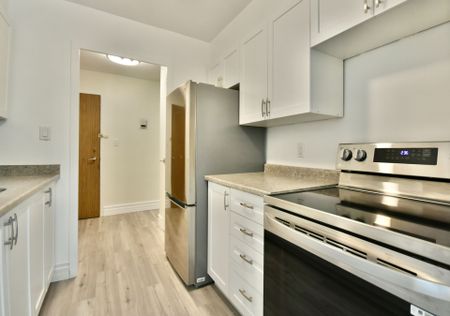 For Lease - 2 Grove Street Unit# 21, Barrie, Ontario - Photo 2