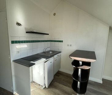 Location Appartement 1 pièce 25m² - Photo 1