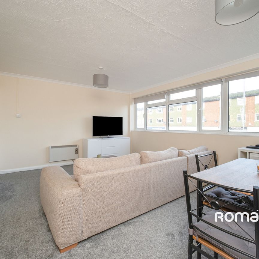 3 bedroom maisonette to rent - Photo 1