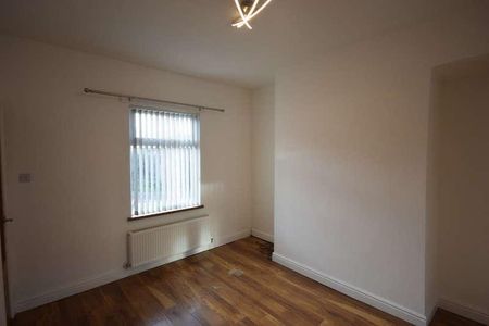 Bristol Street, Walney, Barrow-in-furness, LA14 - Photo 2