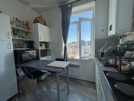 Location Appartement 3 pièces 40m² LILLE 59000 - Photo 5