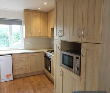 7 bedroom semi-detached house to rent - Photo 3