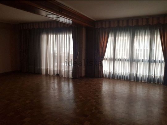 4 room luxury Apartment for rent in Valencia - Photo 1