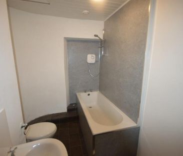 4 bedroom house to rent - Photo 2