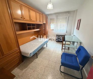 Piso en alquiler en Cervantes - Photo 1