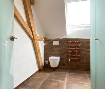 Zauberhafte 3.5-Zimmer-Wohnung mit Châlet-Chic im Dorfzentrum von B... - Photo 6