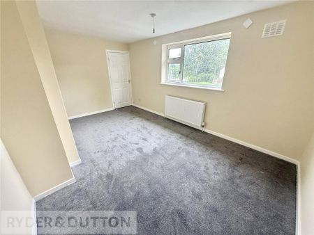 2 bedroom semi-detached house to rent - Photo 4