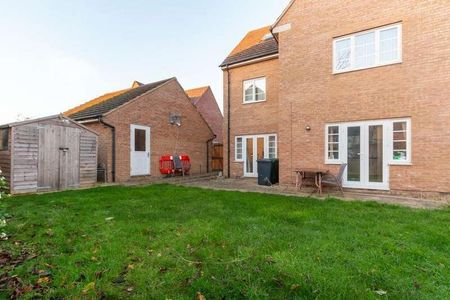 Oliver Road, Hampton, PE7 - Photo 5