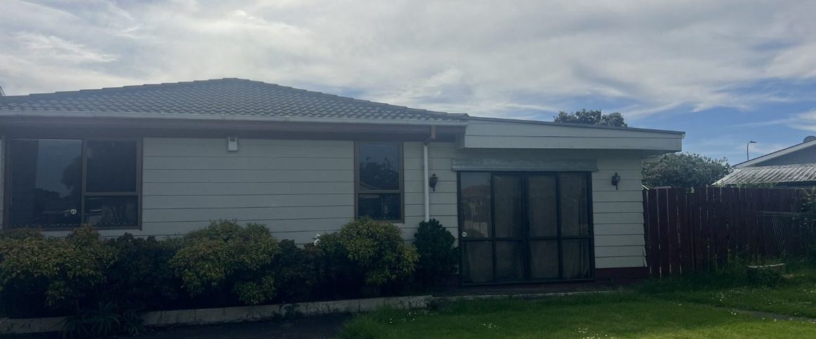Spacious 3-Bedroom Standalone House for Rent in Manurewa - Photo 1
