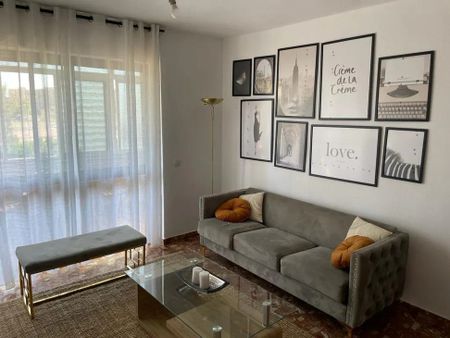 Calle Arlanza, Málaga, Andalusia 29011 - Photo 2