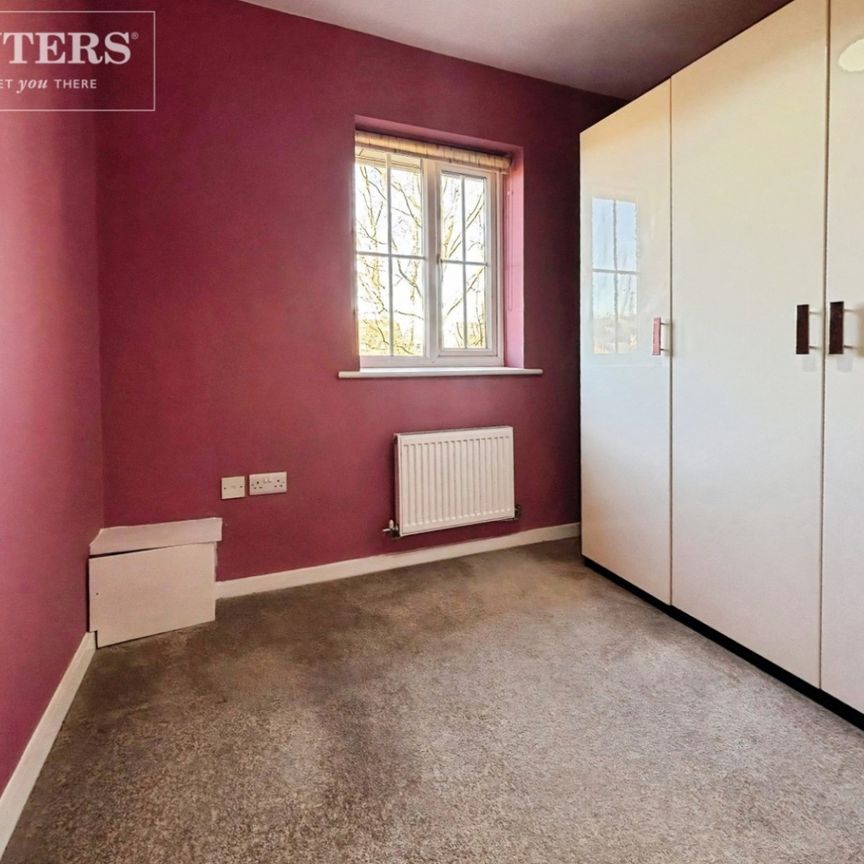 2 bedroom Flat To Let - Photo 1