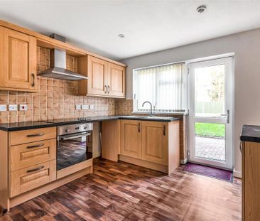 3 bedroom semi-detached house to rent - Photo 1