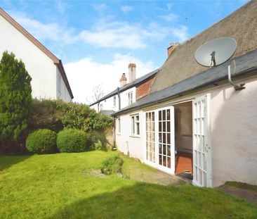 2 bedroom terraced house to rent - Photo 4