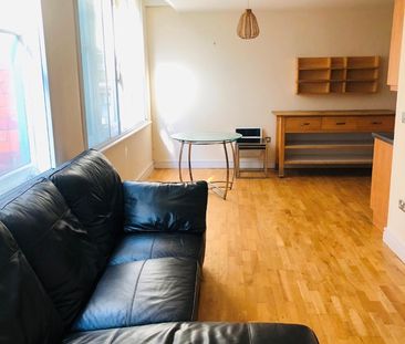 2 Bed Flat, Hilton Street, M1 - Photo 4