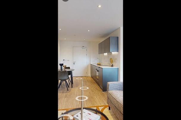 Studio Flat, Brook Point Bloomery Place, S1 - Photo 1