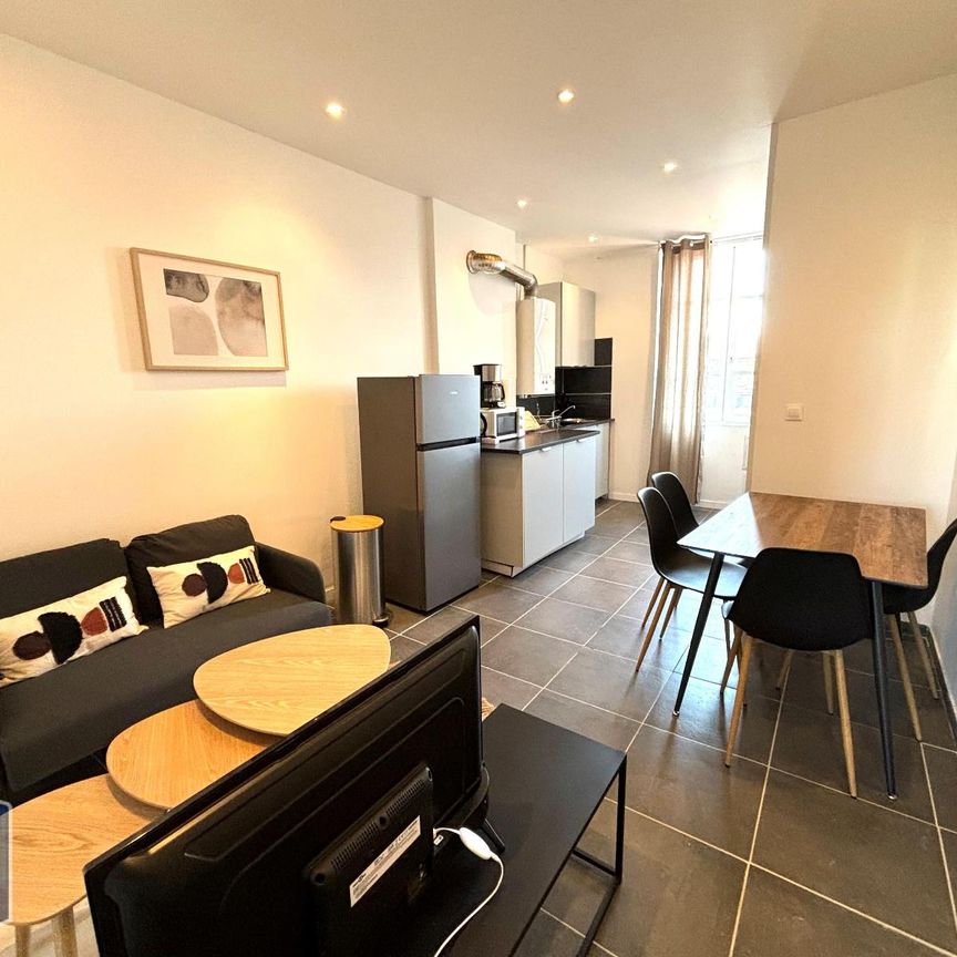 Location Appartement 2 pièces 31m² ST ETIENNE 42000 - Photo 1